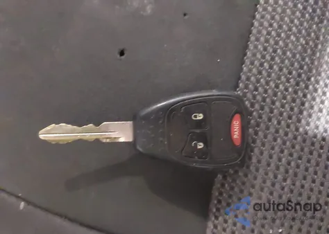 2015 Jeep Compass Sport z USA, uszkodzony, nr VIN 1C4NJDBB2FD317014